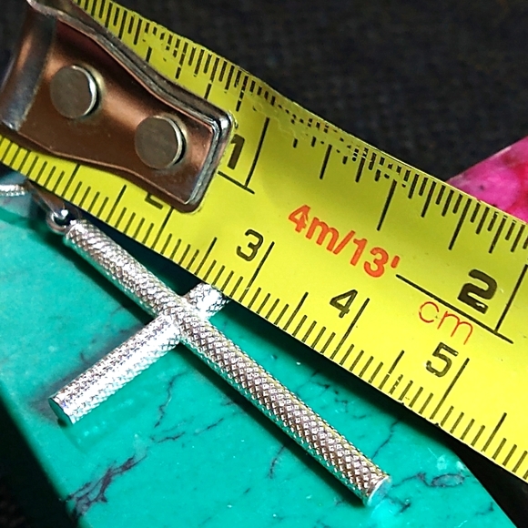 CROSS STITCH EMBEDDED MOTIF ON...